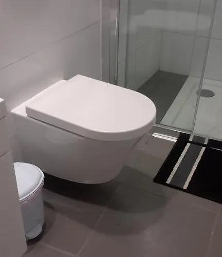 Chris House Case de vacanță