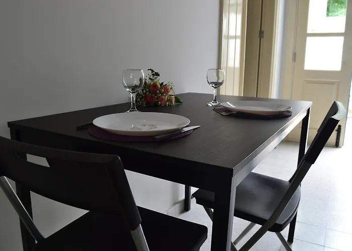 Chris House * Nicosia